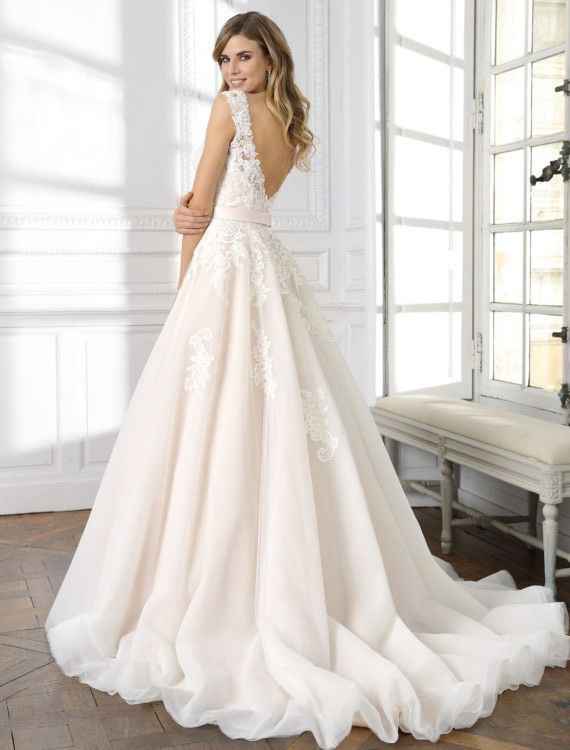 Outubro cor de Rosa - vestido de noiva rosa 😍 - 1