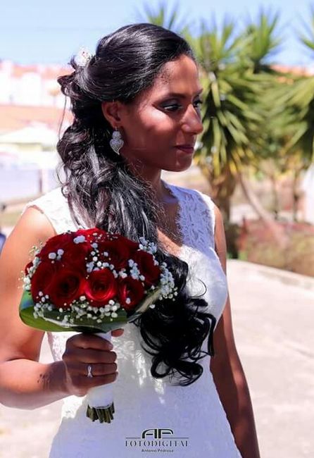 Alguma das noivas teve coragem de encomendar o vestido pela internet sem experimentar? - 4