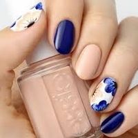 Azul com creme floral