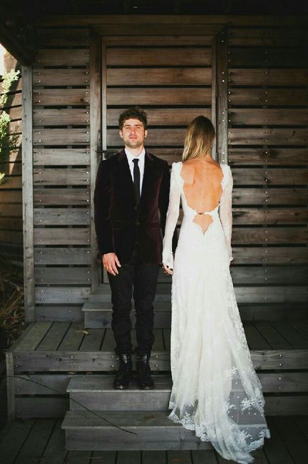 Com qual destes vestidos subiriam ao altar? - 2