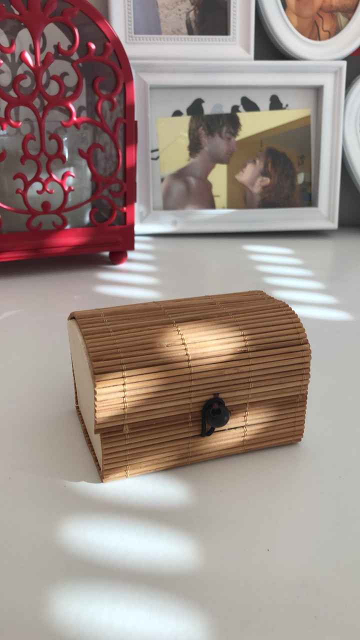 Caixinha em palhinha para brindes - 1