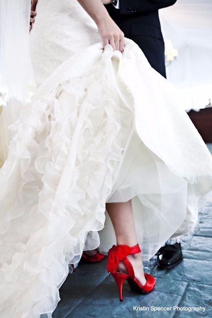 Sapatos de casamento vermelhos D