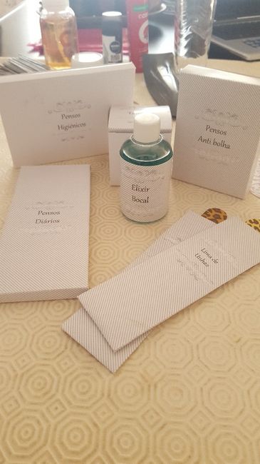 Mais umas coisinhas prontas.... - 2