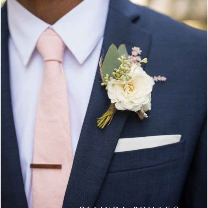 o Arco íris Invade a Comunidade com Inspirações Cor ( Nude ) - Boutonniere de Noivo 🌈 - 3