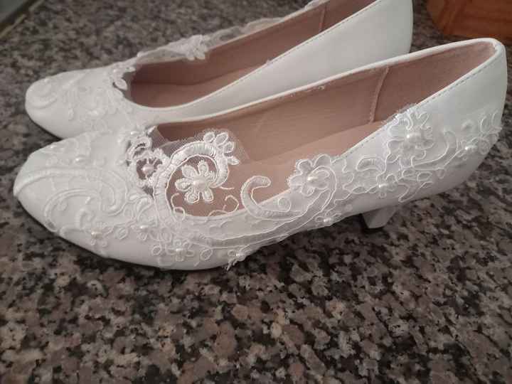 Os meus sapatos de salto, Check! - 1