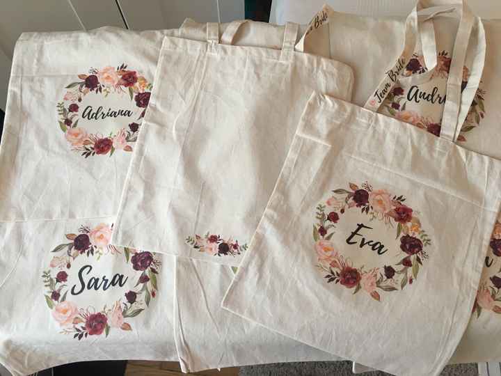 Etiquetas de roupa para damas de honor - 1