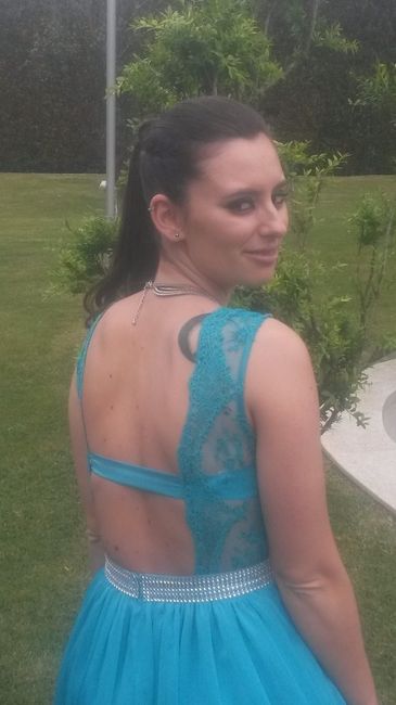 As costas do meu vestido