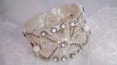 Pulseira - A