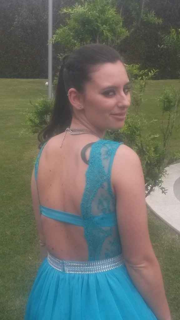 As costas do meu vestido
