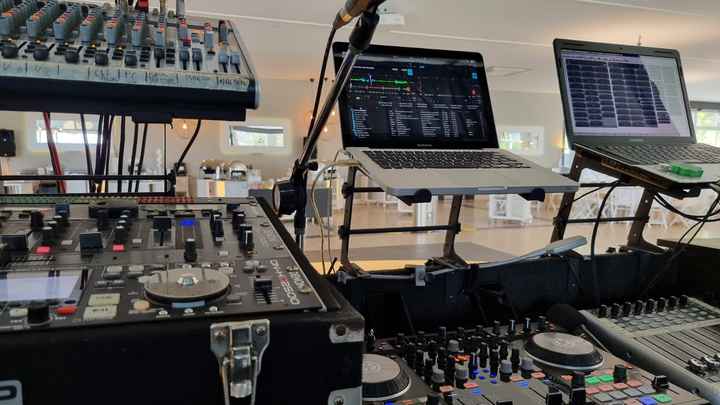 Reunião com o dj - 1