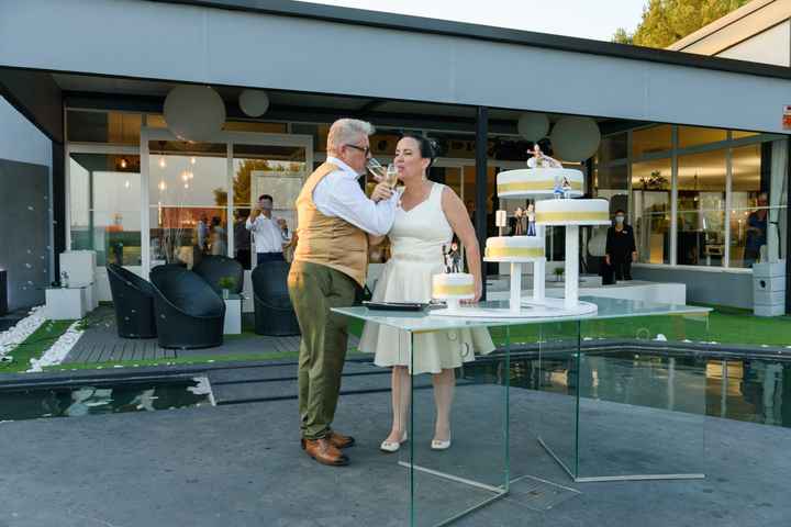 Vais ter um bolo de casamento falso? - 1