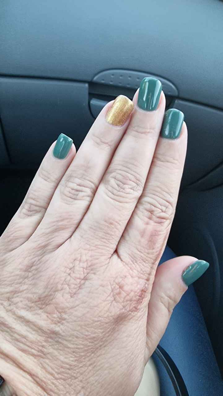 Qual unha gostas mais? 💅 - 1