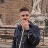 André