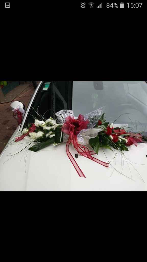 Decoração do carro dos noivos - 3