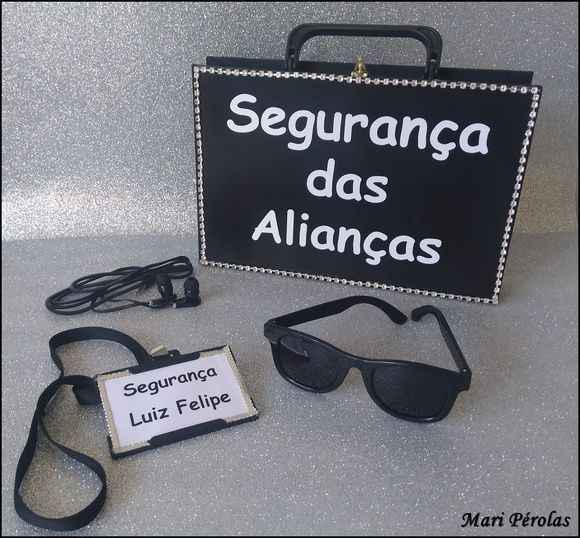 Onde vão transportar as alianças? - 1