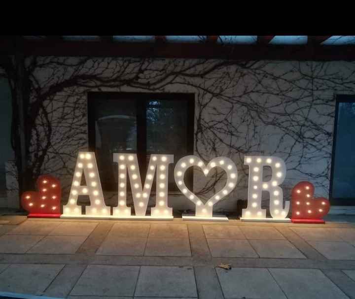 Pista Led's e Letras Gigantes - 1