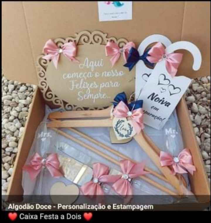 Kite de cabides com copos e talheres personalizados :) - 1