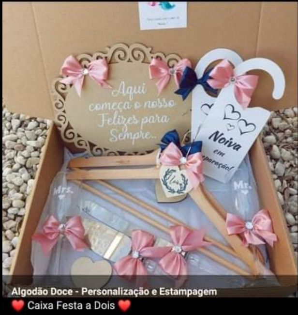 Kit de cabides com copos e talheres personalizados :) 1