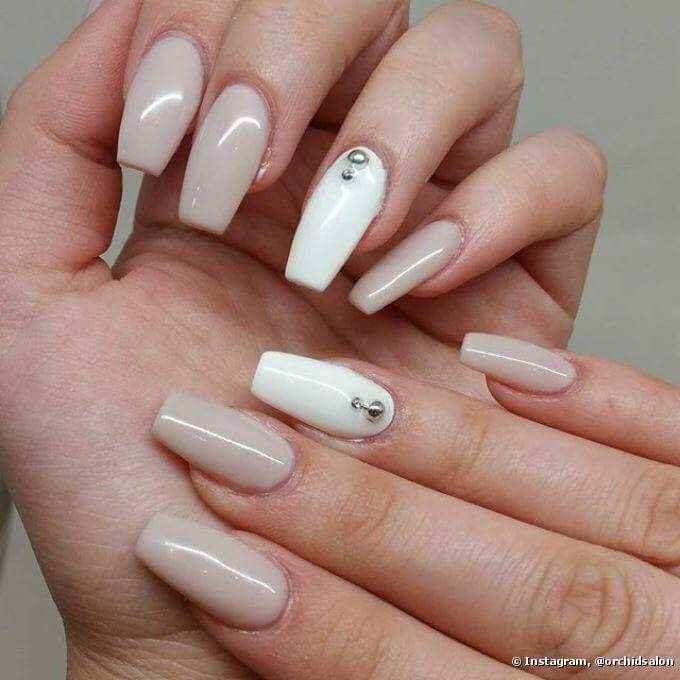 Unhas em tons claros - inspiração - 1