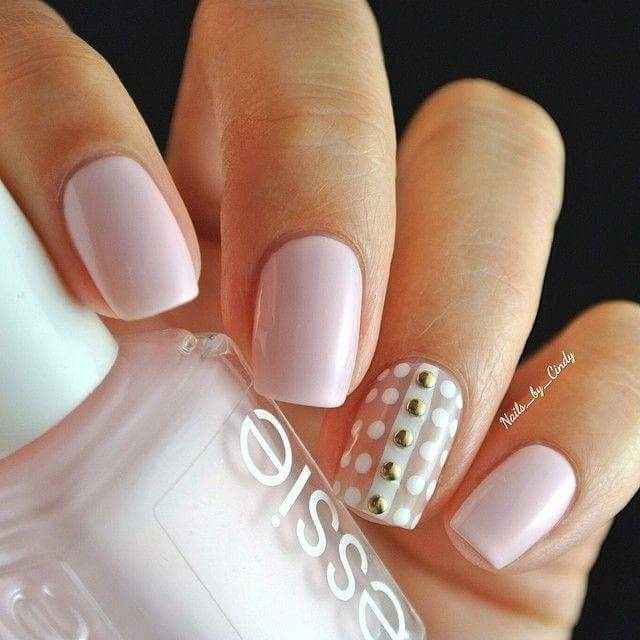 Unhas em tons claros - inspiração - 4