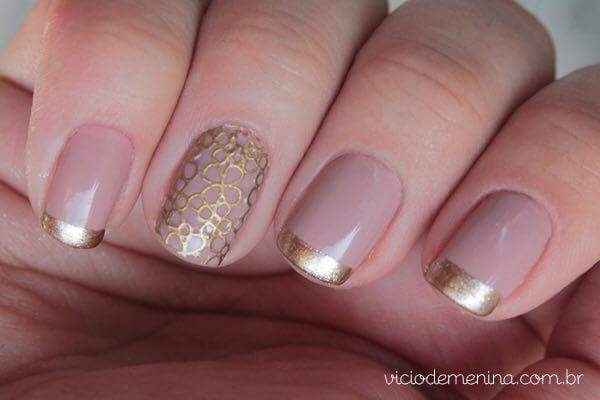 Unhas em tons claros - inspiração - 13