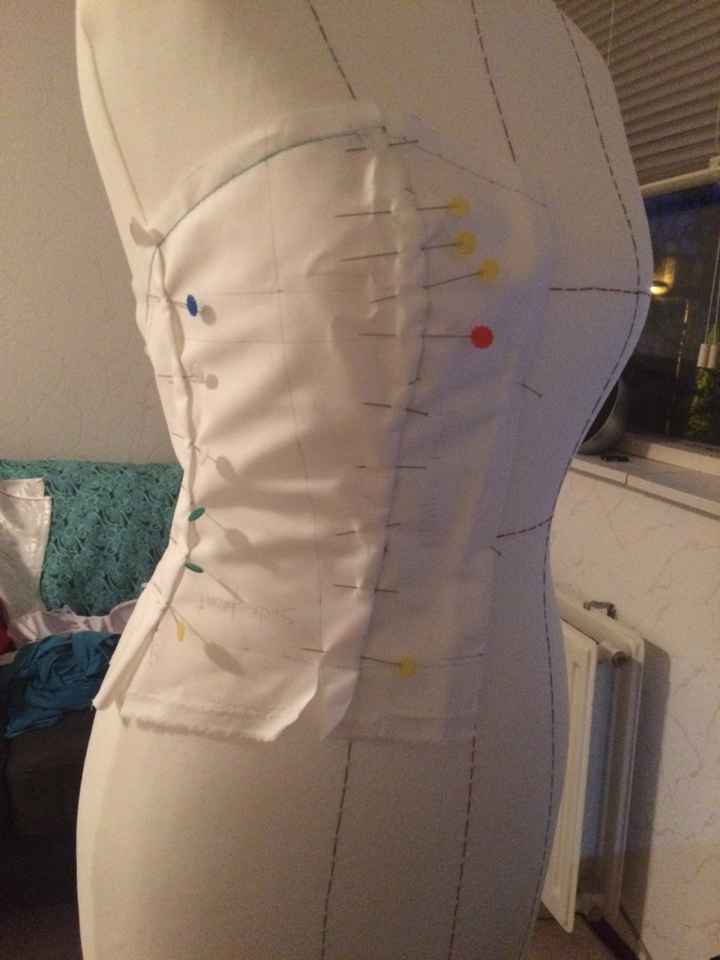 Vestido de noiva, em progresso - 5