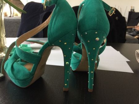 Sapatos com cristais