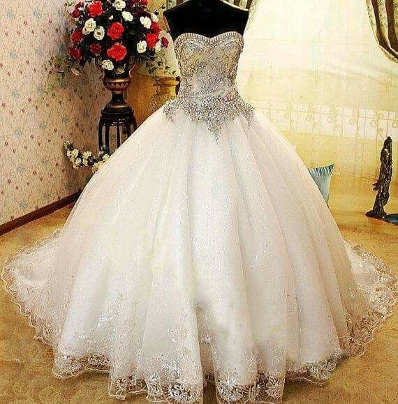 Detalhes vestidos - 2