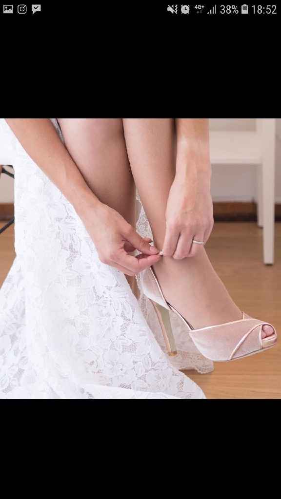 Sapatos Creme Caviar - 1