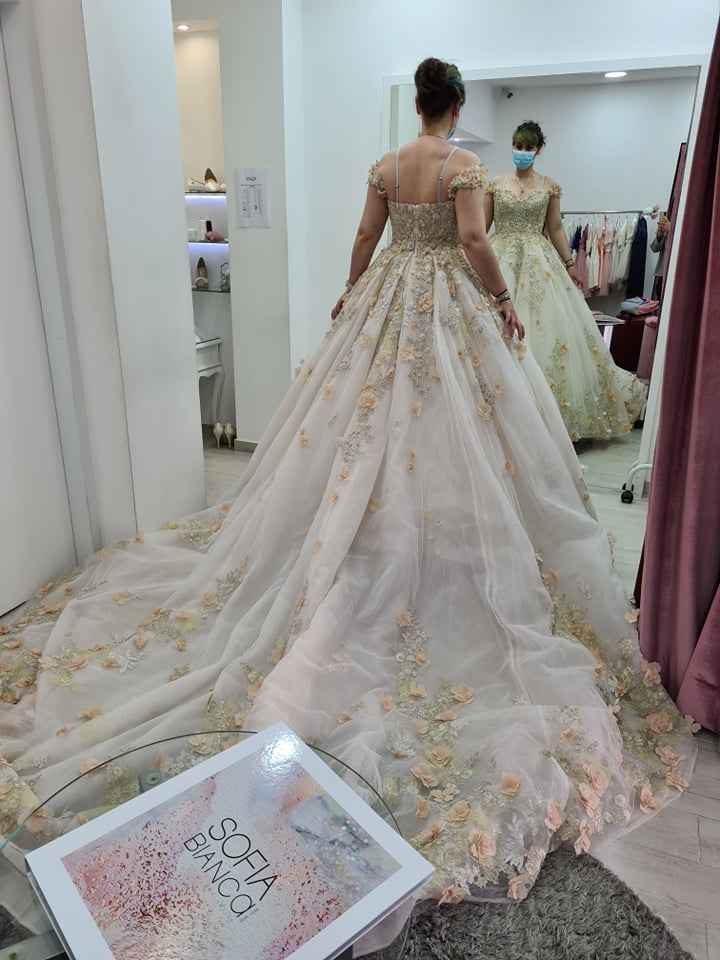 Saga dos Vestidos de Noiva Pt. 2 (em busca de um vestido à Princesa Disney) - 1