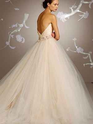 Escolhido o vestido :)