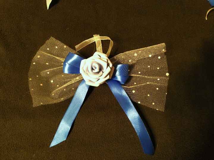 Para os convidados do noivo, este é o azul mais claro.