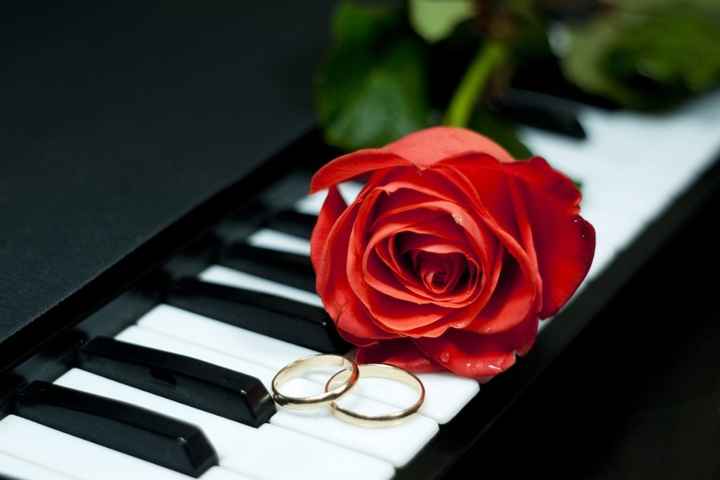 MUSICA