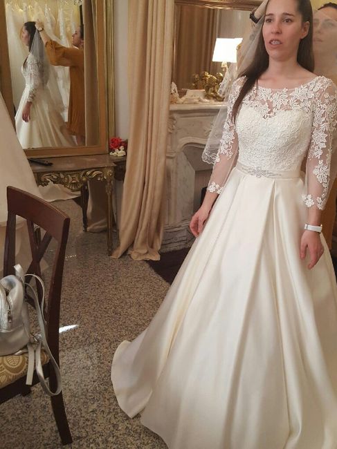 a Andreia é especialista em... vestidos de noiva! - 1