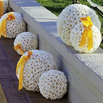 decoração com malmequeres/margaridas