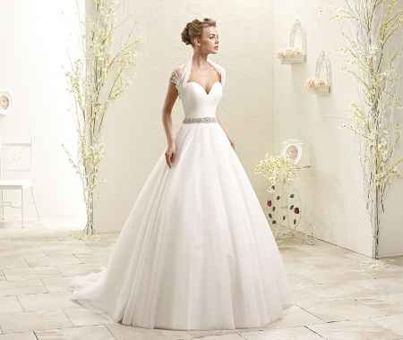 Onde compraram os vossos vestidos de noiva? - 1