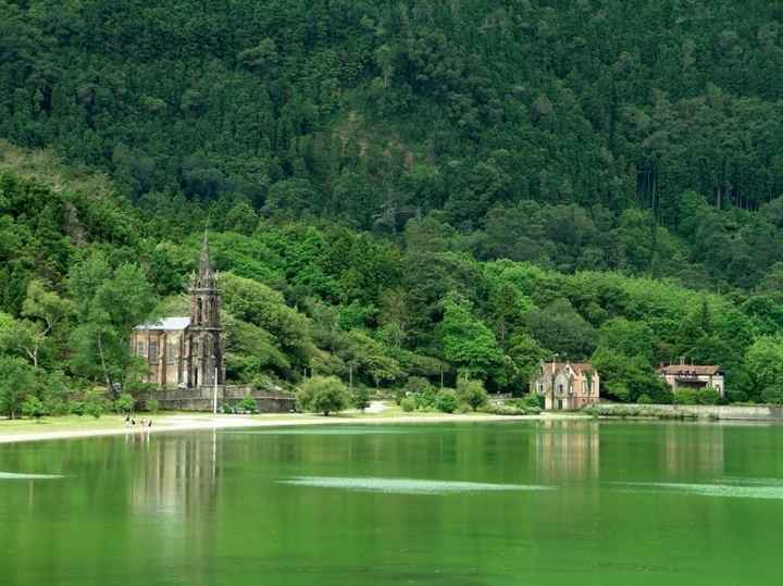Lagoa das Furnas