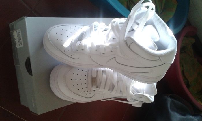 Tenis