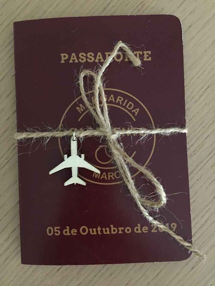 a ultimar os convites para entregar - 1