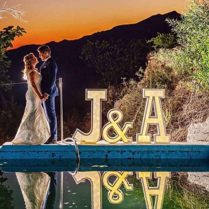Letras iluminadas gigantes 2