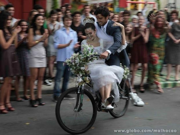 Noivos de bicicleta - 1