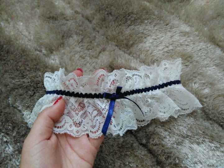  Checks: lingerie, liga e brincos :) - 7