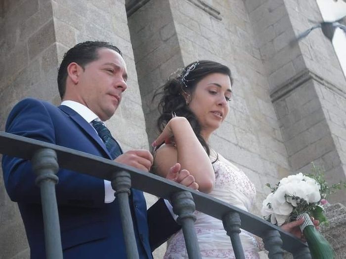 Vestido com ombros caídos (decote ombro a ombro) - 1