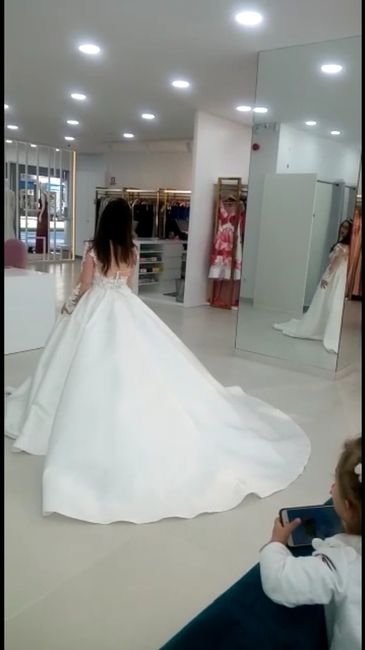 Desenha o teu vestido: a cauda 👰🏽 - 1