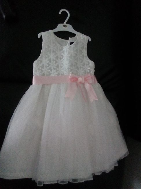 Check vestido da filhota menina das alianças e ajuda - 2