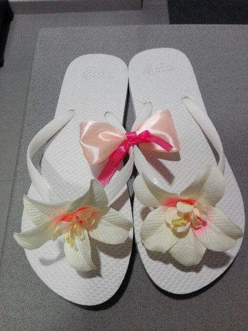 Second shoes - 1