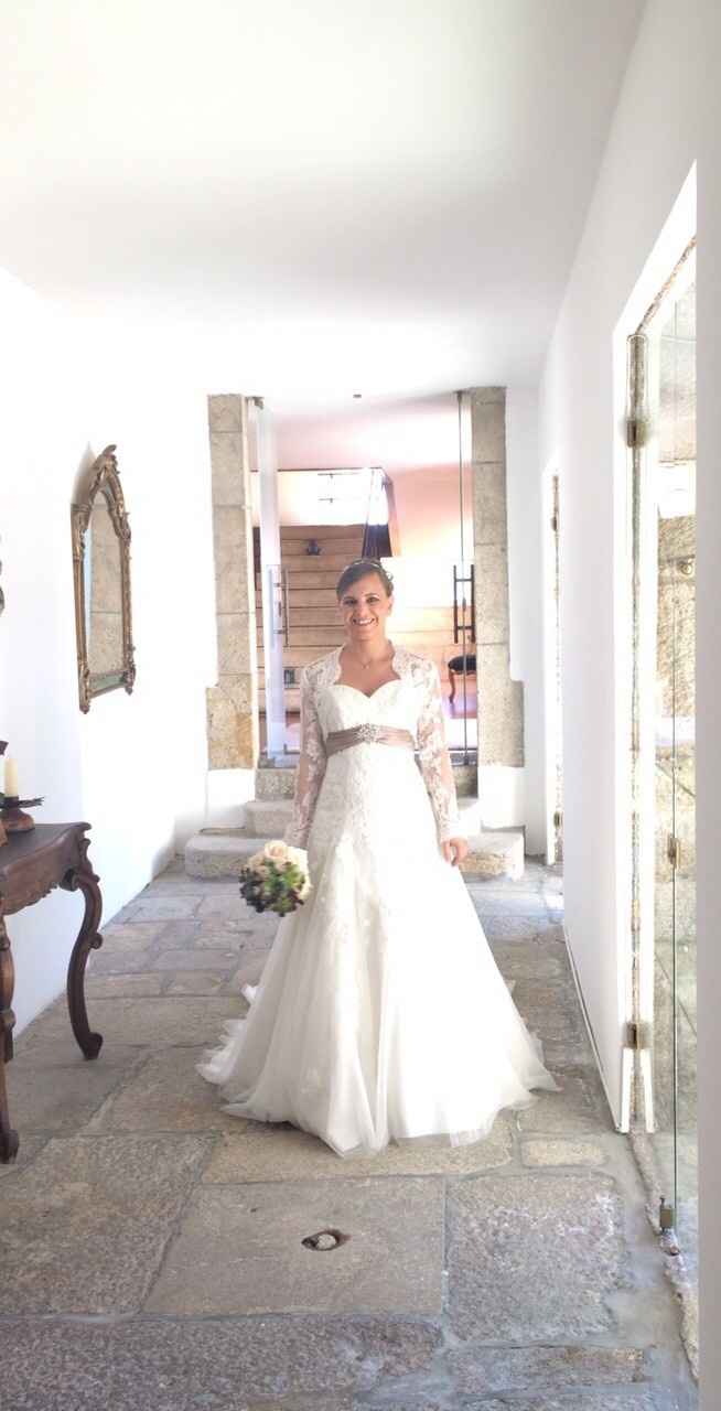 Antes da entrada na igreja