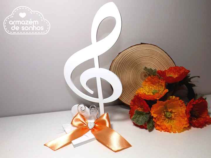 ideias para porta Alianças_tema Música e borboleta - 2