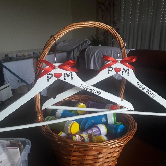 Cabides personalizados 6