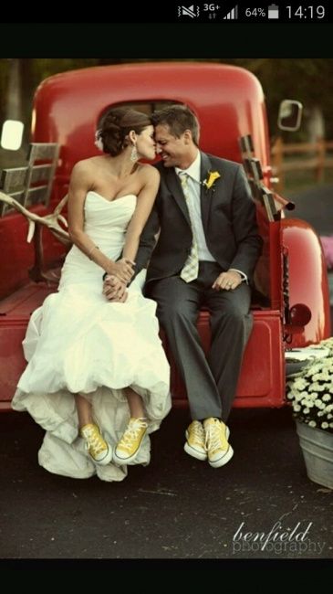 "sapatos" diferentes :) - 2